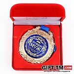 Медаль в бархатной коробке «Лучший муж» — изображение 2